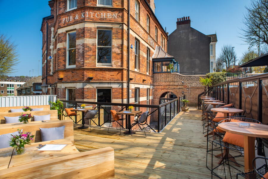 Mid Garden Terrace at The Park View in Brighton